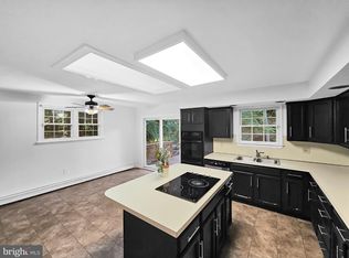 314 Homer Ave, Voorhees, NJ 08043