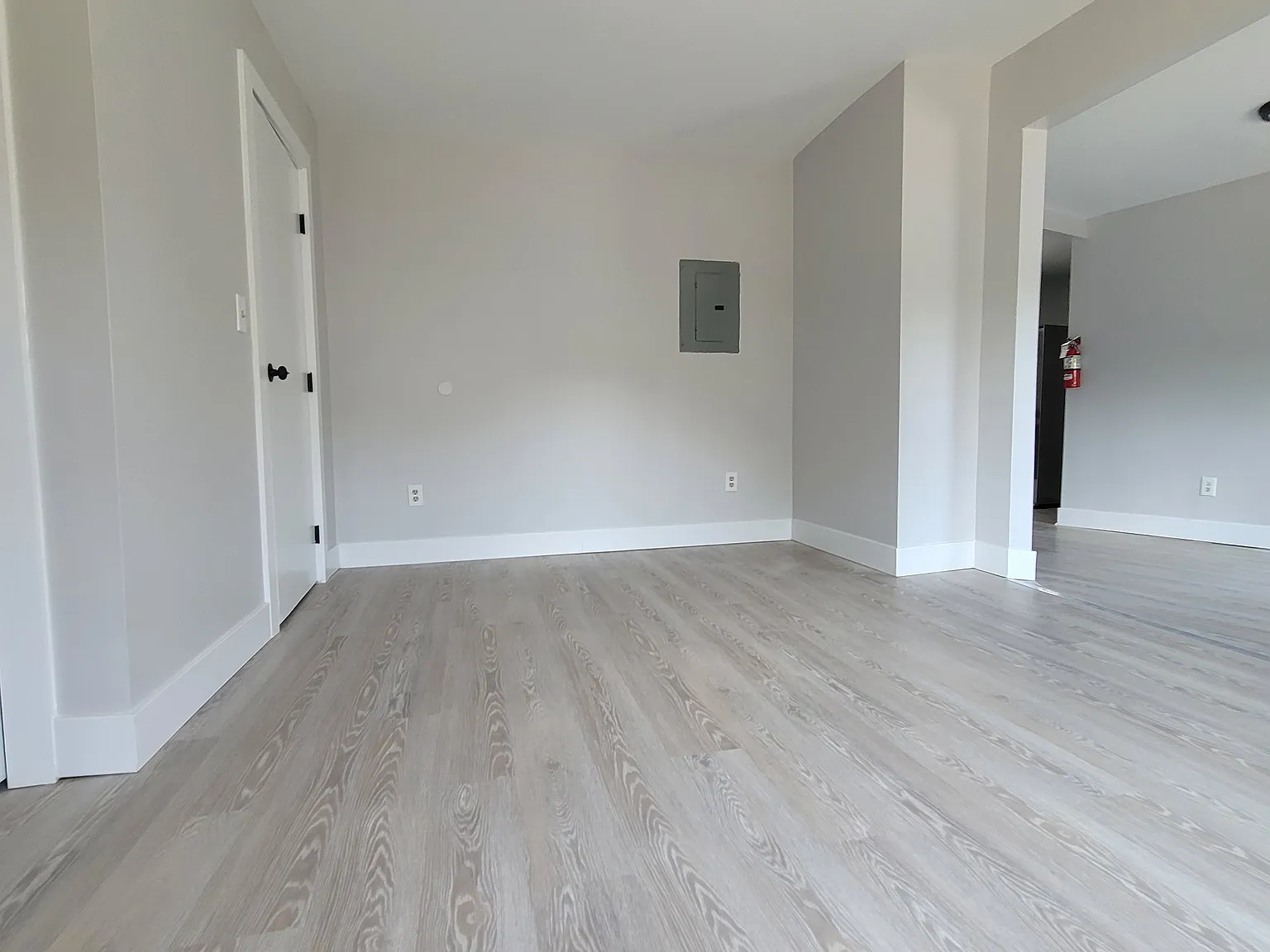 2 bed, $1,950 — Photo 3