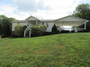 3633 Childress Rd, Christiansburg, VA 24073