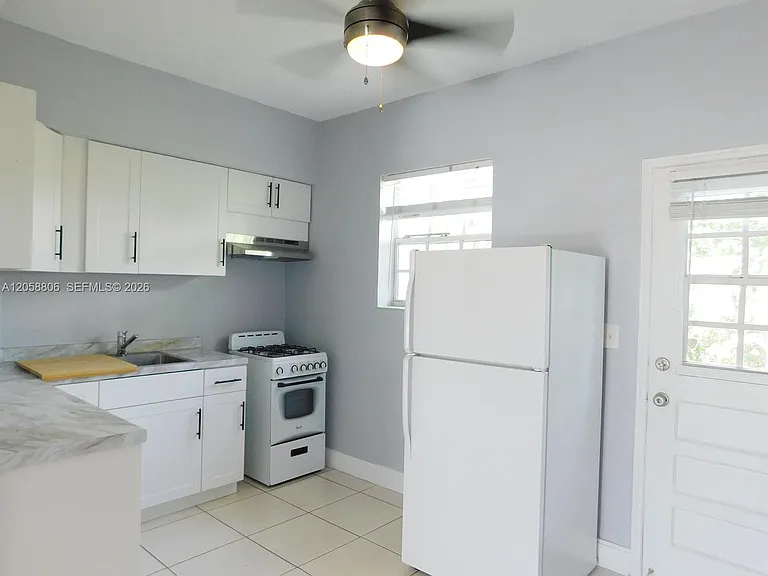 717 Espanola Way #201 — Photo 10