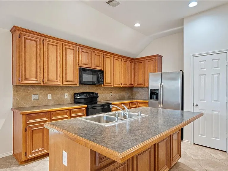 13306 Brantfield Park Ln — Photo 12
