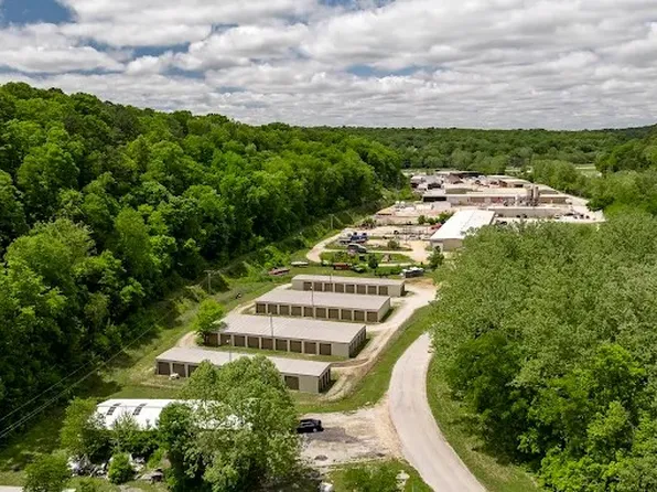 450 Pinion Dr #1, Bella Vista, AR 72714