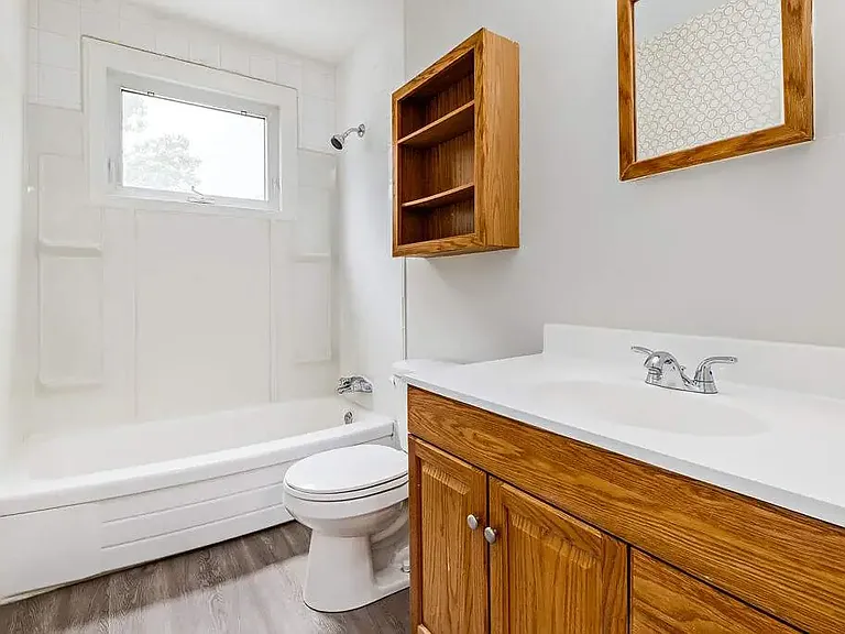 2627 Lacon St #2 — Photo 7