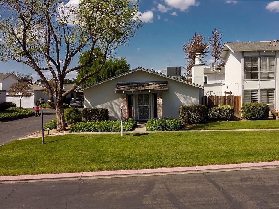 1st image of 2639 Parklane