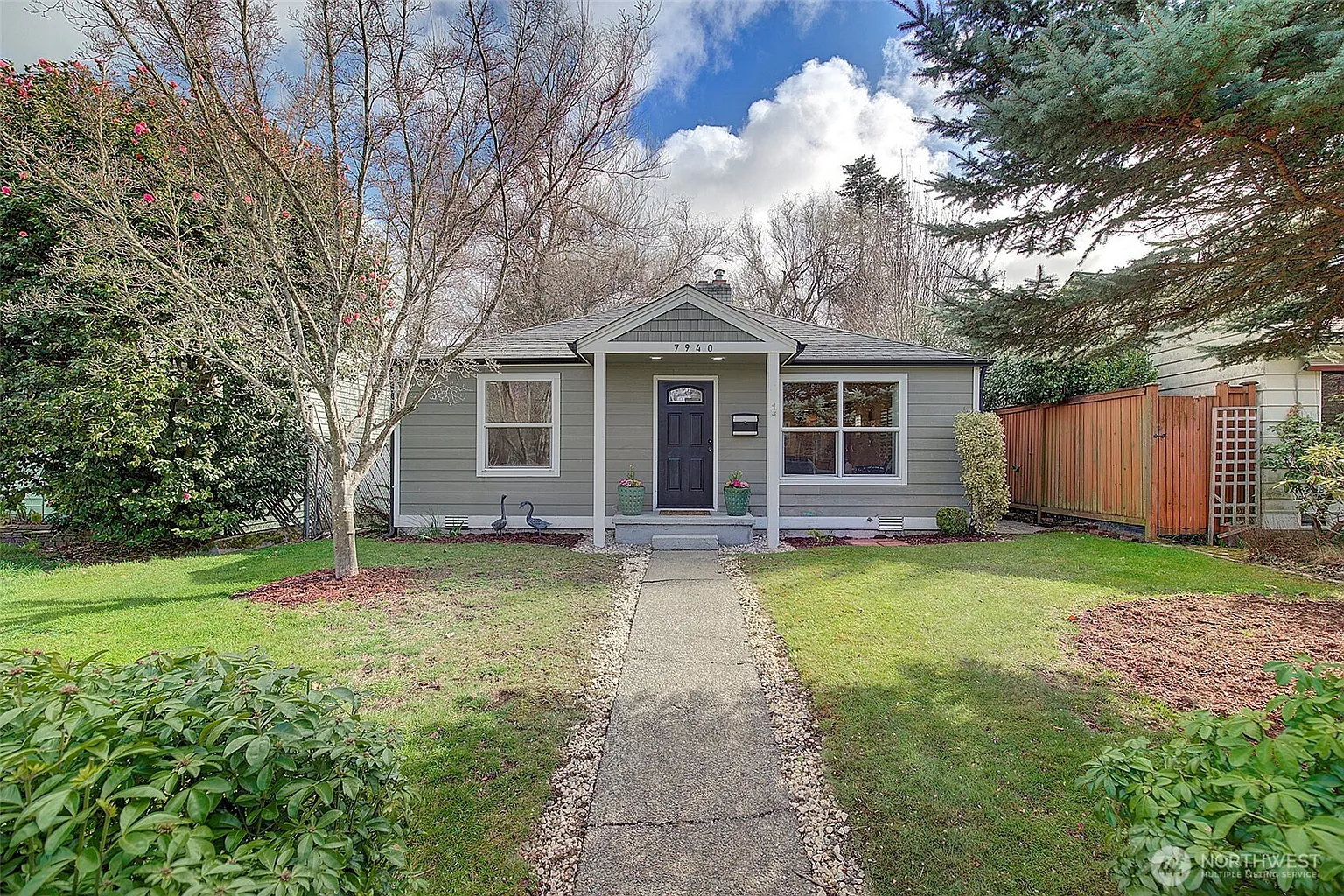 7940 17th Avenue SW photo 1