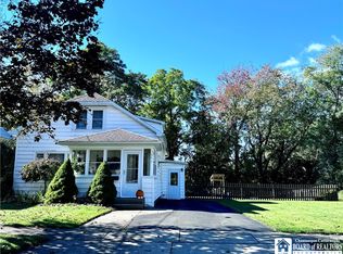 135 Prospect St, Fredonia, NY