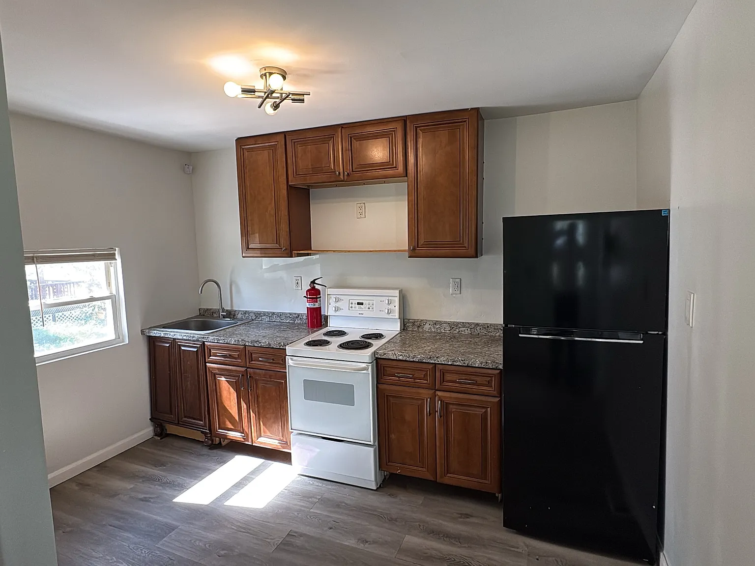 2 bed, $1,495 — Photo 1
