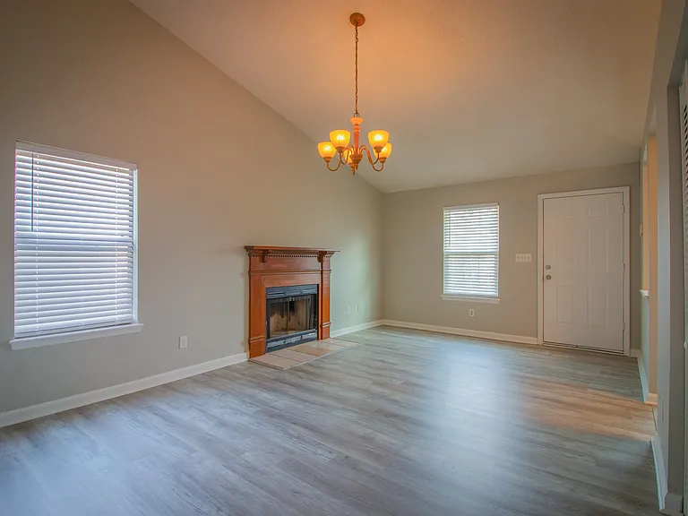 Living room with Fireplace
