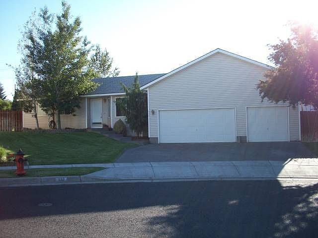 2nd image of 232 SE 10th Ct