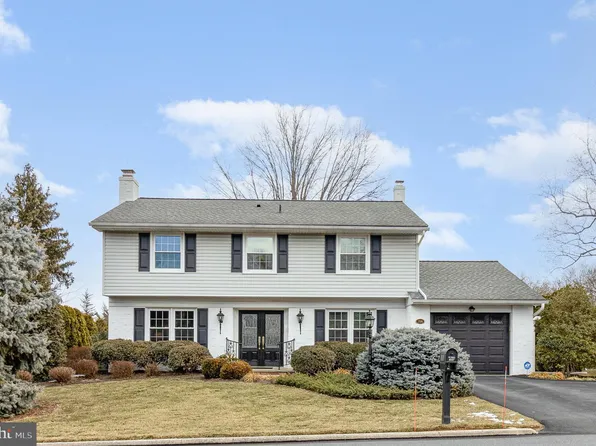 356 William Dr, Hershey, PA 17033