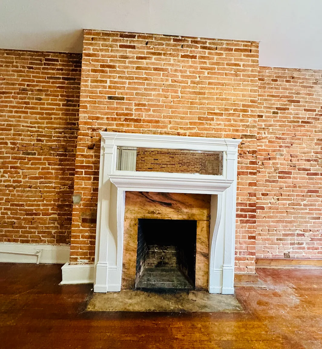 Studio, 700 sqft, $1,000 — Photo 4