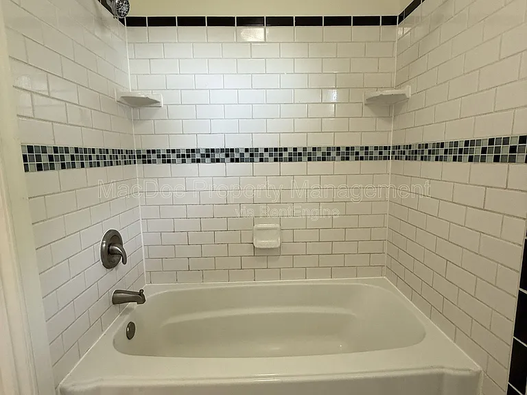 1225 Dewberry Dr — Photo 20