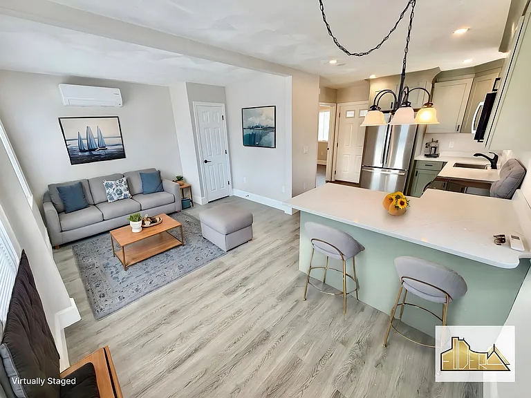 11 Highland Ave #A — Photo 2