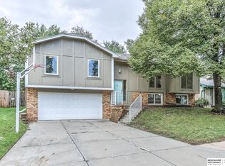 15123 Bemis St, Omaha, NE 68154