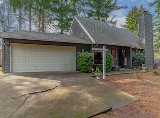 11 Eagle Crest Dr, Lake Oswego, OR 97035