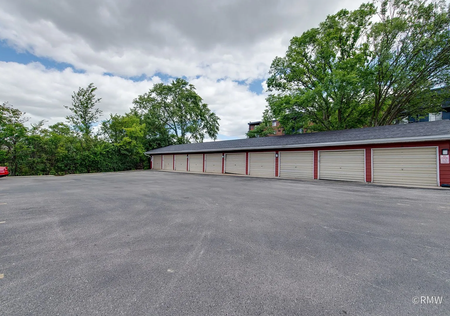 Yorkview LLC (629 York & 631 York) — Photo 3