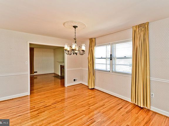 5th image of 100 Mel Mara Dr