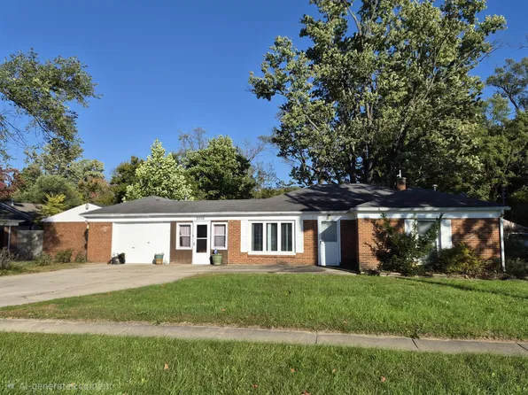 3350 Rockingham St, Kalamazoo, MI 49048