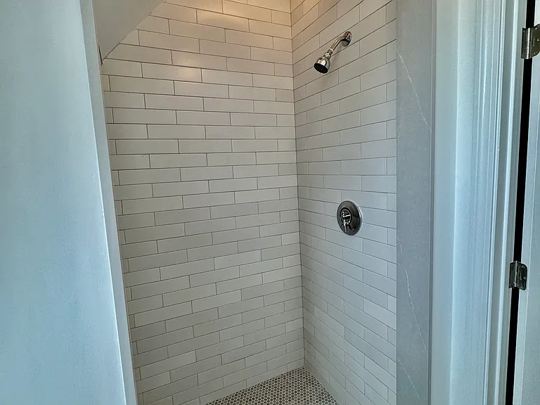 8 Trafford St #2 — Photo 21