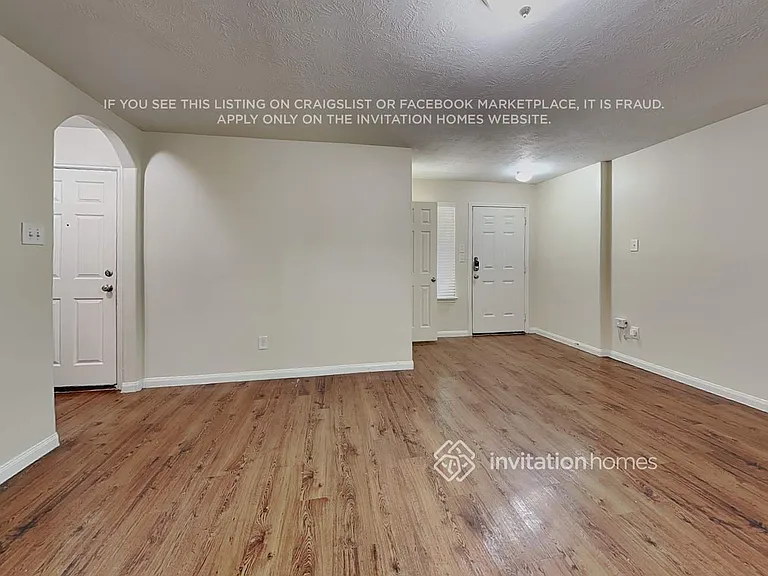 12015 Becca Crossing Way — Photo 5