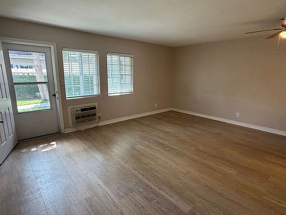 2nd image of 2119 E Westport Dr #2