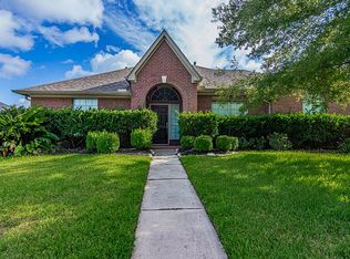 11730 Spring Path Ct, Tomball, TX 77377