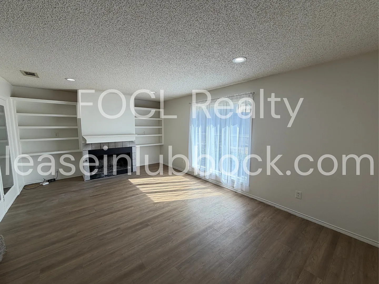 8304 Raleigh — Photo 3