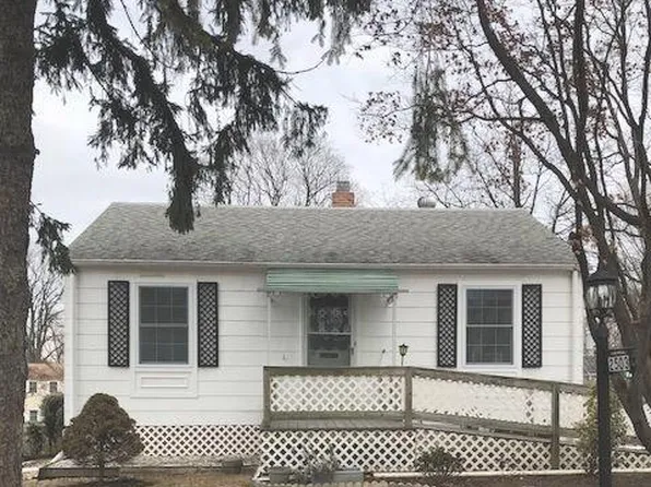 2503 Lindell St, Silver Spring, MD 20902