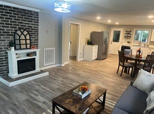 9637 Church St, Soddy Daisy, TN 37379
