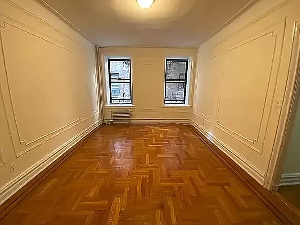 1st image of 8912 170th St #2