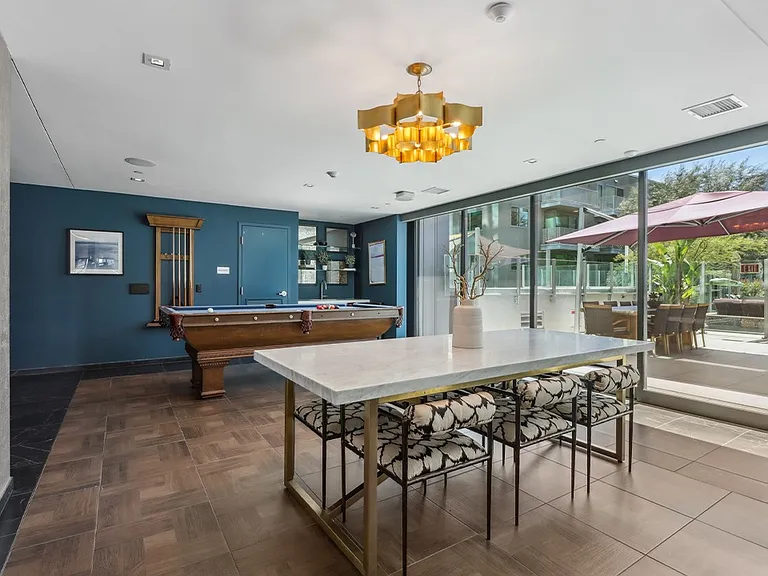 Clubroom with Kitchen