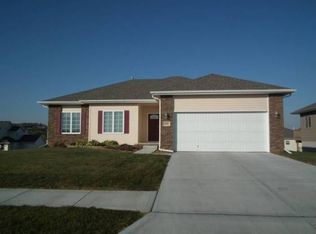 1427 Linden Dr, Blair, NE 68008