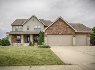 9636 99th Ct, Saint John, IN 46373