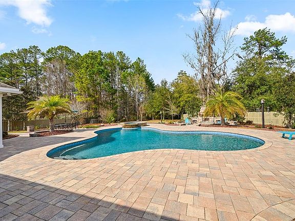 4th image of 8410 NW 62nd Ln