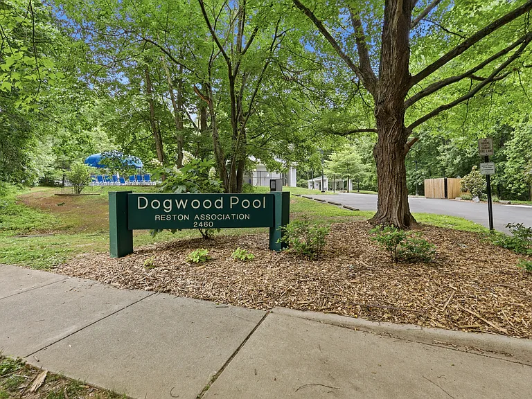 2339 Freetown Ct #33 — Photo 24