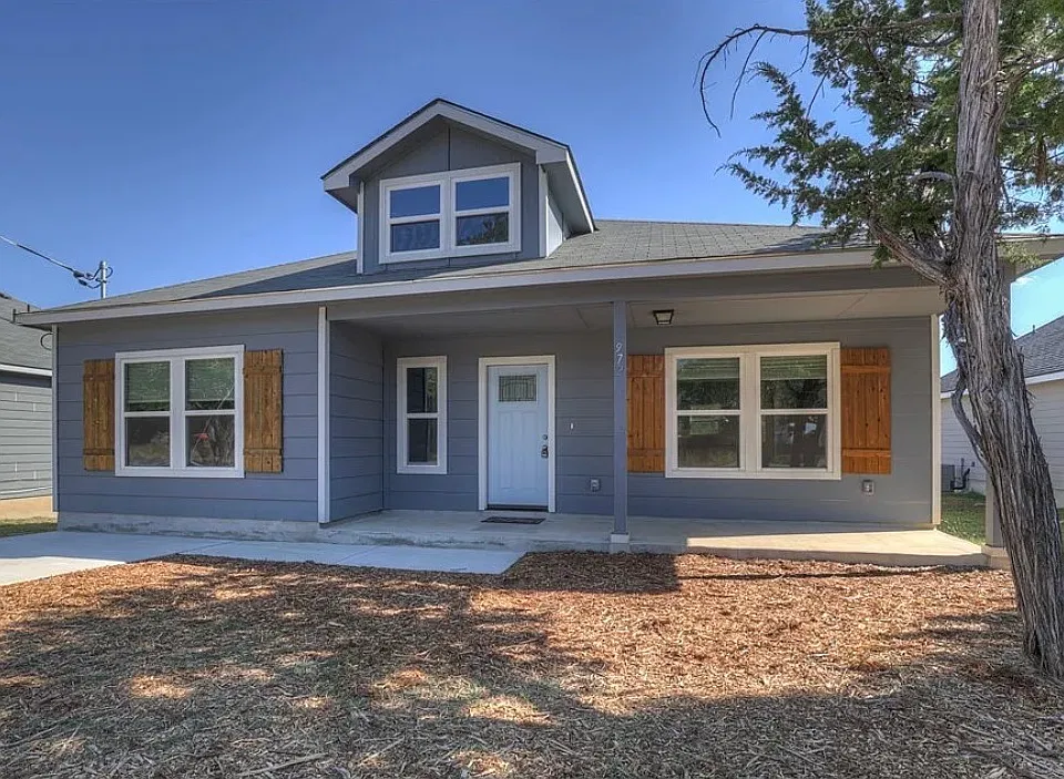 972 Rimrock Cv