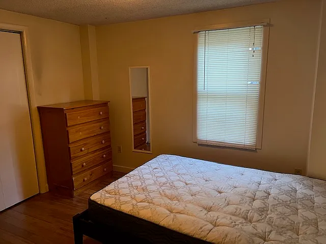 513 S Aurora St — Photo 5