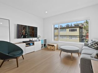 455 E 16th Ave #216, Vancouver, BC
