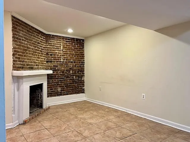 25 R St NW #BASEMENT — Photo 16