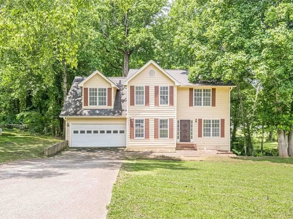 2563 Creek Ter, Snellville, GA 30078