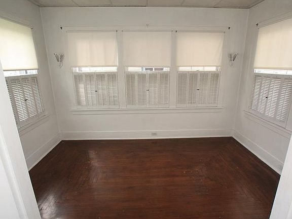 5th image of 605 Saint Clair St