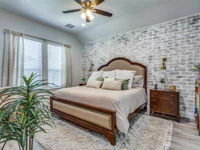329 Bronco Dr, Pilot Point, TX, 76258