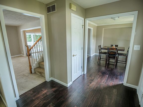 4th image of 4918 Osprey Ct