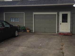 1520 Market St, Springfield, OR 97477