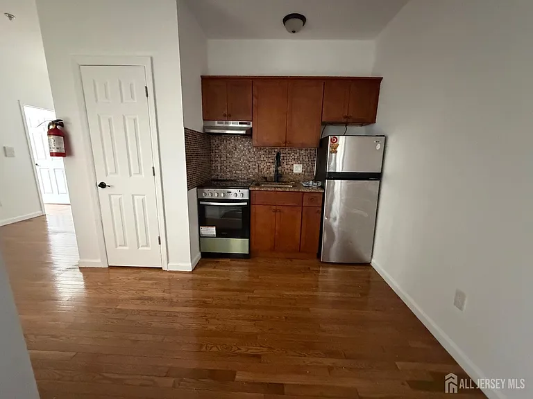 118 Bayard St #3 — Photo 7