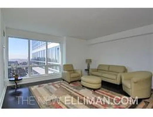 Rented by Douglas Elliman | media 28