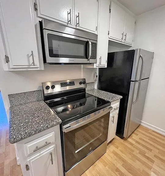 112 Catamaran St #3 — Photo 10