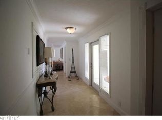 8101 Mohigan Cir, Boca Raton, FL 33487