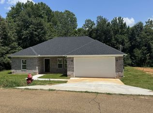 412 S Liberty St, Pontotoc, MS 38863