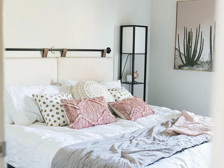 1810 N Garrett Ave #203 — Photo 6